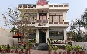 Taj Classic Agra